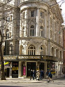 Théâtre Aldwych 2.jpg