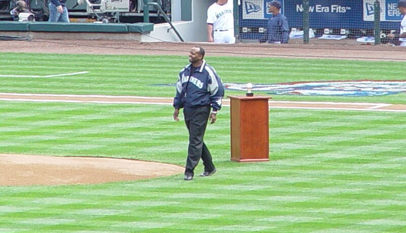 File:Alvin Davis 2007 Cropped.jpg