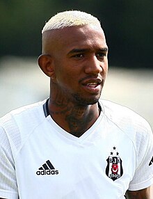 OFICIAL: Talisca será reforço do Besiktas