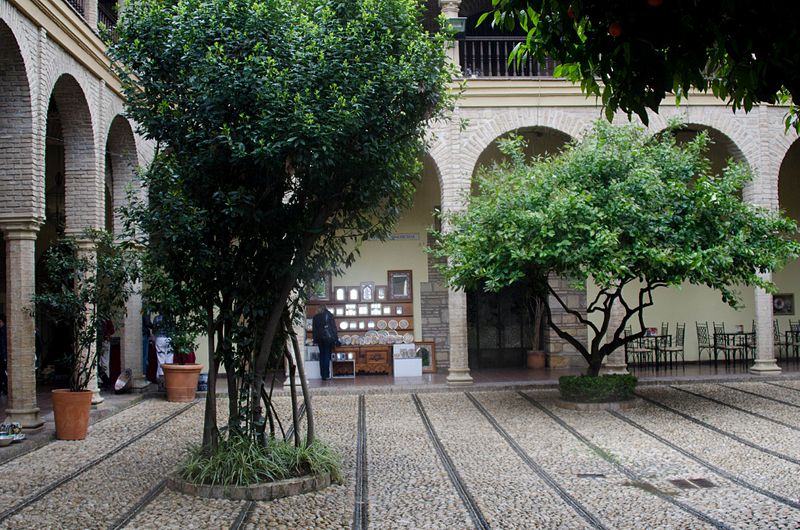 File:Antiguo Hospital de San Sebastián - Córdoba (España) 002.jpg