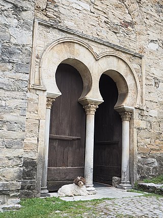 <span class="mw-page-title-main">Santiago de Peñalba</span> Church in El Bierzo , Spain