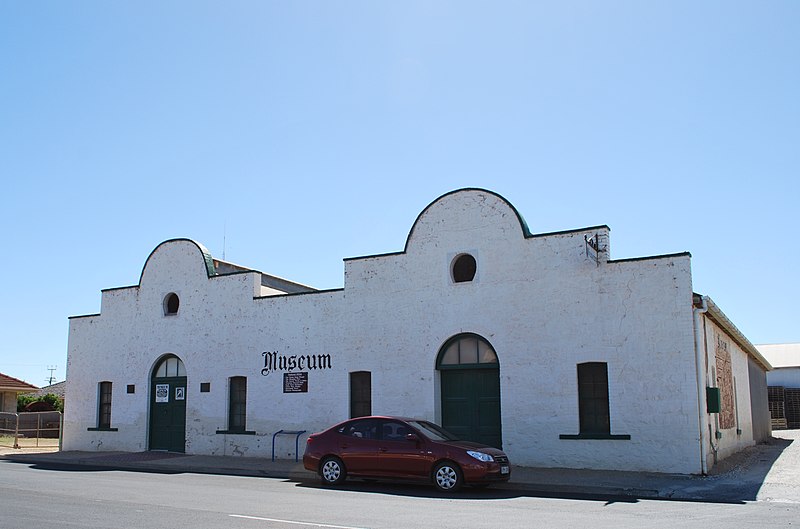 File:ArdrossanMuseum.JPG