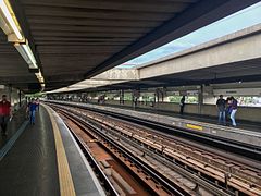 Estación de metro Armênia 2017 2.jpg