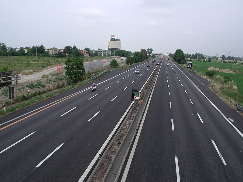 File:Autostrada del sole sesso reggio emilia.jpg