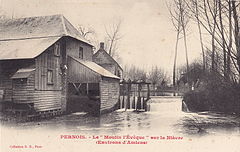 PERNOIS - Le Moulin l’Évêque sur la Nièvre (environs d'Amiens)
