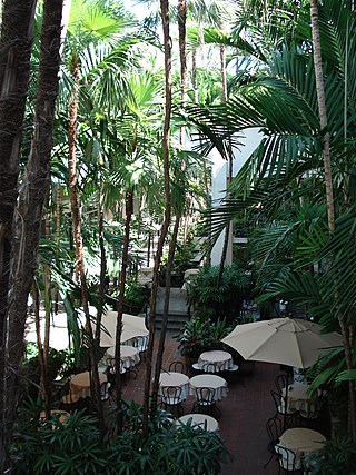 <span class="mw-page-title-main">Bal Harbour Shops</span> Shopping mall in Florida, US