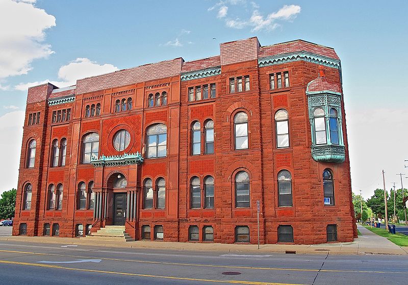 File:Bay City Masonic Temple in 2014.jpg