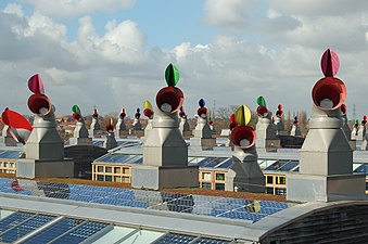 BedZED roofs 2007.jpg