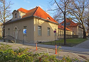Rudolf-Virchow-Krankenhaus: Geschichte, Medizinische Versorgung, Lage und Architektur