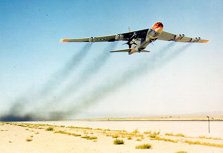 NB-52B Balls 8 takes off with an X-15