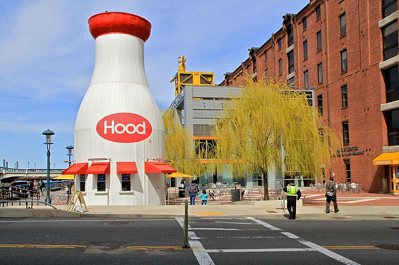 File:Boston, Museum Wharf, Hood Milk Bottle.jpg