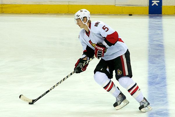 Lee with the Ottawa Senators in 2011