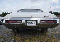 Chrysler New Yorker (1959)), Duke's Club.- Juin 2014 Villeneuve-d'Ascq, France