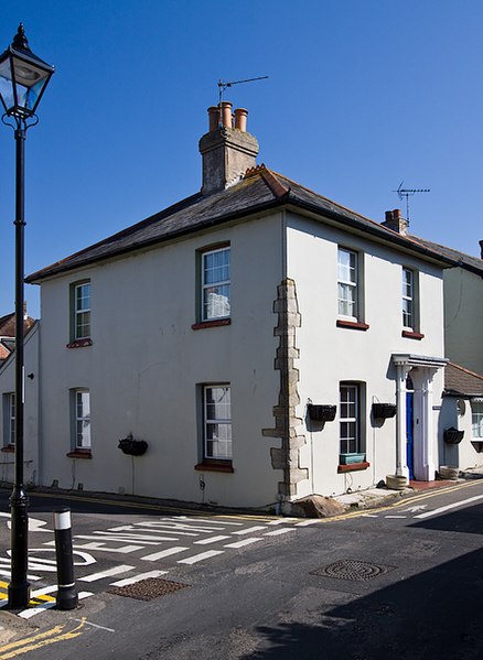 File:Buildings of Christchurch (a selection), 1 Church Lane - geograph.org.uk - 3986940.jpg