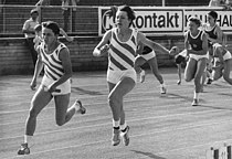Die Bronzemedaillengewinnerin von 1982, damals als Sabine Rieger, und EM-Siebte von 1986 Sabine Günther (vorne rechts) kam auch hier wieder auf den siebten Platz