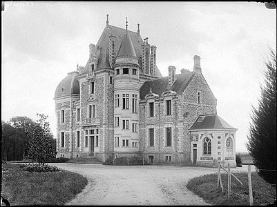 Château de Montreuil, północno-zachodni.jpg