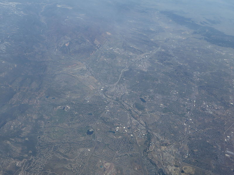 File:Colorado Springs, Colorado (14203642904).jpg