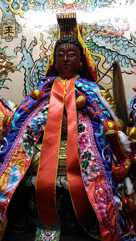 Taiwanese wooden icon of the Queen of the Earth (Houtu).
