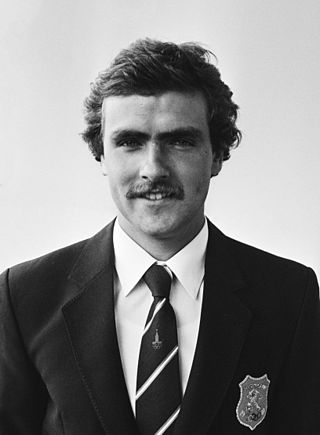 <span class="mw-page-title-main">Dick Nieuwenhuizen</span> Dutch water polo player