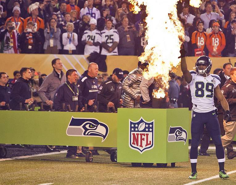 File:Doug Baldwin Super Bowl XLVIII pregame.jpg