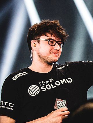 <span class="mw-page-title-main">Dyrus</span> American professional esports player