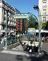 Édicule Guimard de la station Parmentier