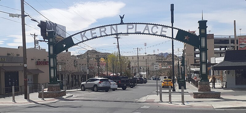 File:El Paso's Kern Place.jpg