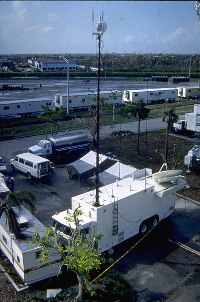 File:FEMA - 13668 - Photograph by Bob Epstein taken on 08-24-1992 in Florida.jpg