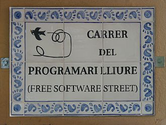 Street-name plaque, with the GNOME software logo repeated around the border FSSt.jpg