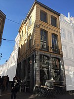 Фасад 69 rue de la Monnaie Lille.jpg