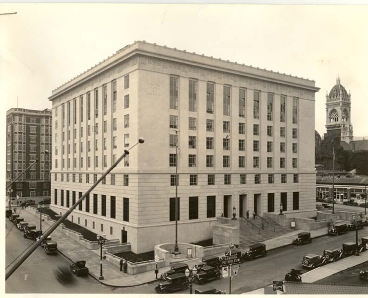 File:Federal courthouse OR-Portland 1933.jpg