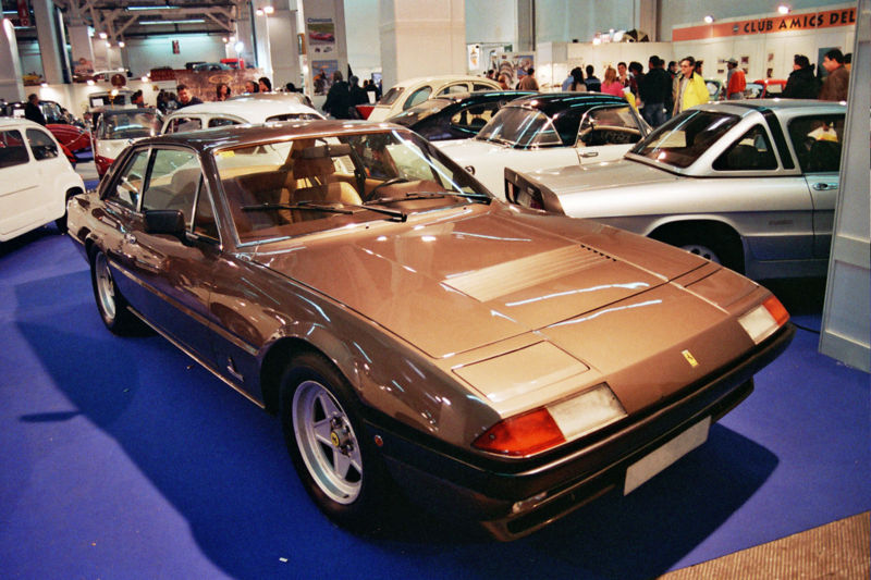 File:Ferrari 400.jpg