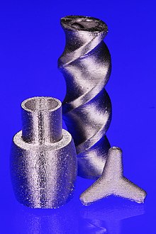 FFF printed and sintered components made of stainless steel (316L) Filamentgedruckte und gesinterte Bauteile aus hochlegiertem Stahl (316L).jpg