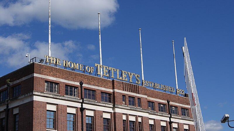 File:Flagpoles, Tetley's brewery, Leeds (11th July 2012).JPG