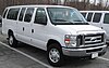 2008 Ford E-350 15 жолаушылар вагоны