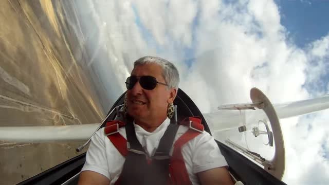 File:Glider aerobatics Georgij Kaminski - YouTube.webm