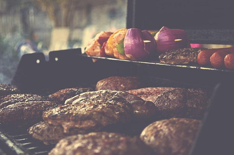 File:Grilling - Flickr - Andrew Czap.jpg