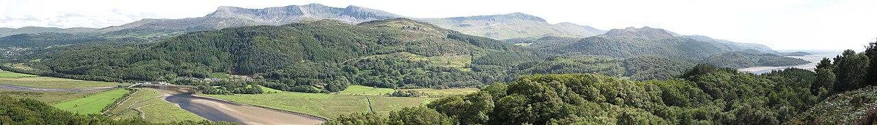 Gwynedd banner Mawddach valley 1