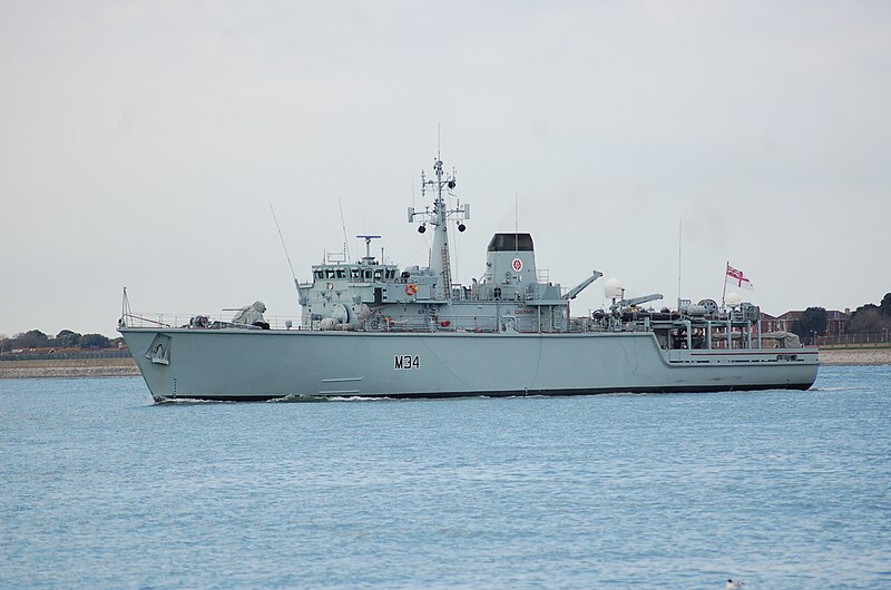 File:HMS Middleton (M34) (Portsmouth).jpg