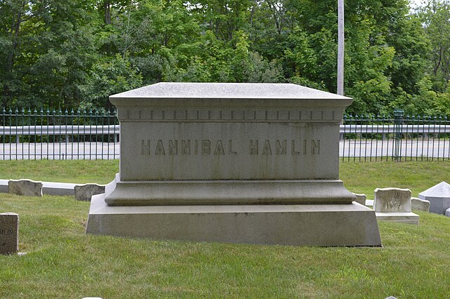 Hamlin's grave