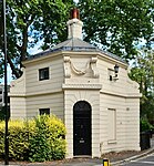 Hanover Gate Lodge Hanover Gate Lodge London (1).jpg