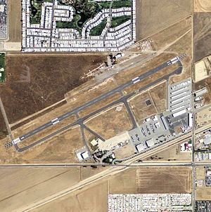 Hemet-Ryan Airport - California.jpg