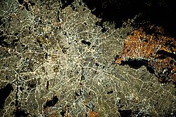 סאו פאולו רבתי בלילה. צילום שנלקח מתחנת החלל הבין-לאומית