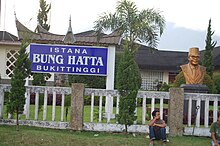 Istana Bung Hatta.jpg