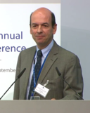 Jordi Galí, presenting, European Central Bank (September 2017).png
