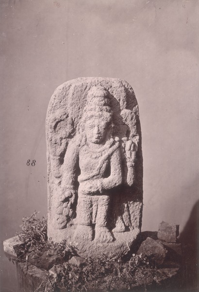 File:KITLV 87587 - Isidore van Kinsbergen - Hindu-Javanese sculpture coming from the Dijeng plateau - Before 1900.tif