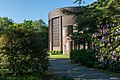 Deutsch: Kapelle 13 auf dem Friedhof Ohlsdorf in Hamburg. This is a photograph of an architectural monument. It is on the list of cultural monuments of Hamburg, no. 43954.