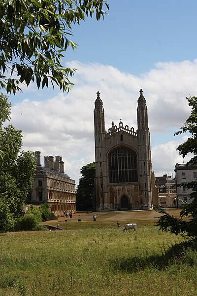 File:Kings College Chapel, Cambridge, July 2010 (02).JPG