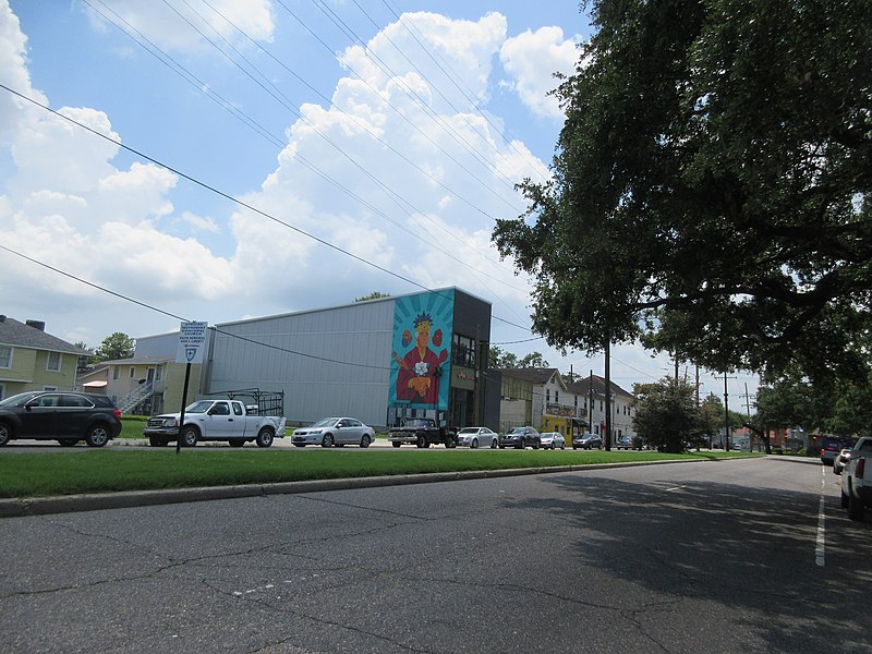 File:LaSalle Street, Central City New Orleans, 11 July 2022 - 01.jpg