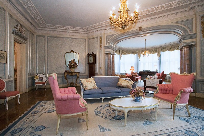 File:Lady Pellatt's Suite, Casa Loma, Toronto, Canada.jpg